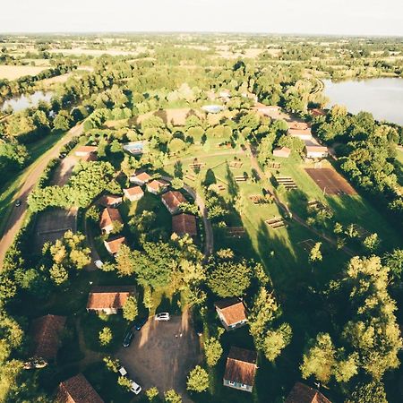 Terres De France - Natura Resort Pescalis Moncoutant Zewnętrze zdjęcie